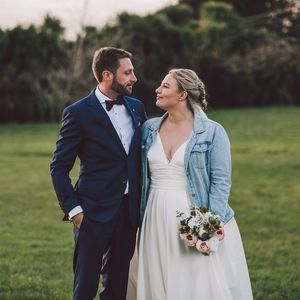 Meet your Posher, Holly